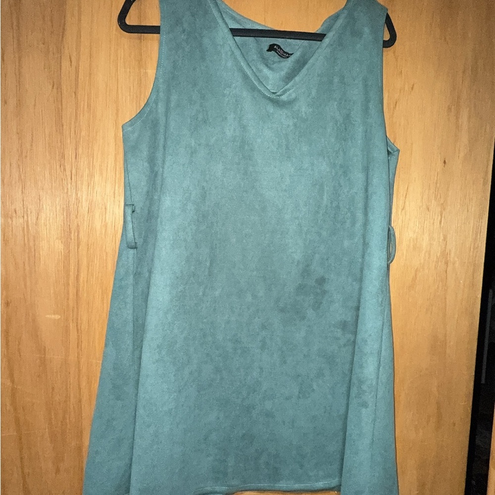 Teal Sleeveless Women's Top